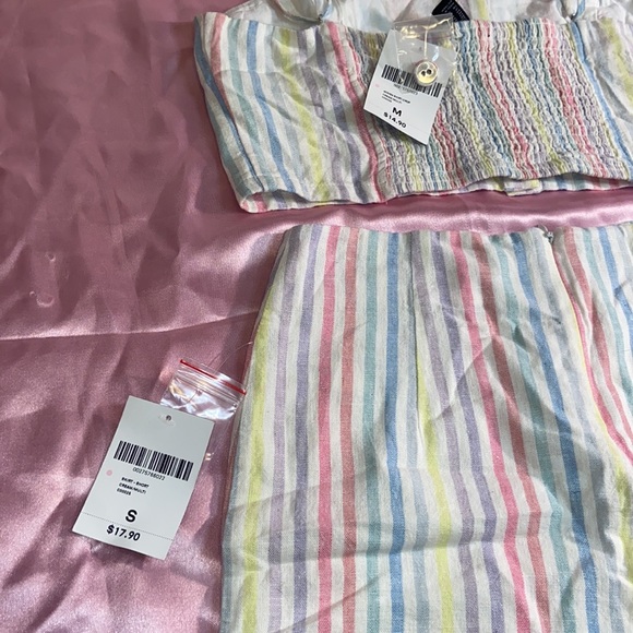 Two Piece Multi-Colored Set - Picture 5 of 5